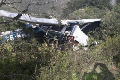 FOTOS: Avioneta se desplomó en límites de Puebla y Veracruz, un muerto y un herido