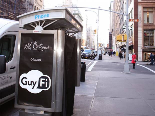 Colocan cabina &quot;GuyFi&quot; para masturbarse en Nueva York