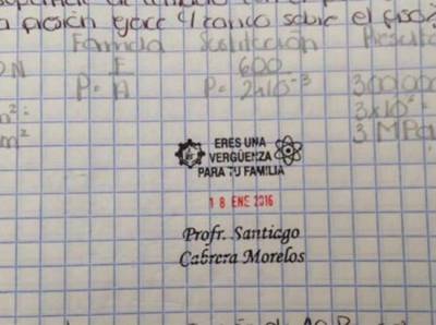 &quot;Eres una vergüenza para tu familia&quot;, así califica maestro de secundaria de Puebla