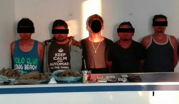 Atrapan a 12 narcomenudistas que operaban en Puebla