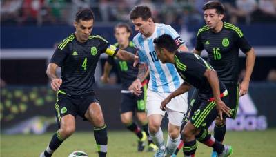 México regaló empate 2-2 a Argentina