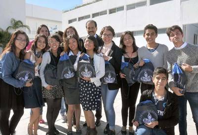 Rector de la BUAP reconoce labor de “Lobomentores”