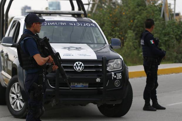 Baja para policías municipales de Puebla al reprobar control de confianza