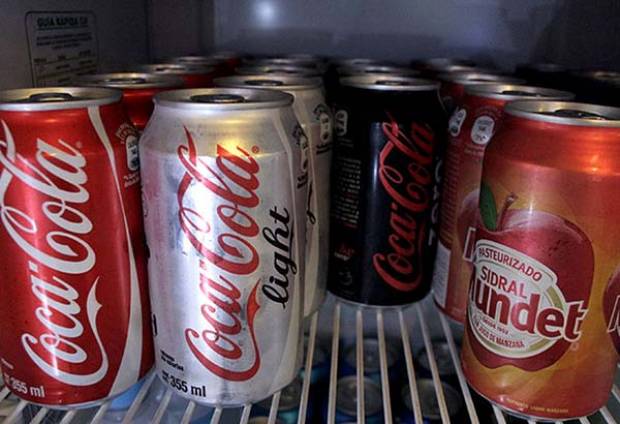 Impuesto a los refrescos pega a los más pobres: Coparmex