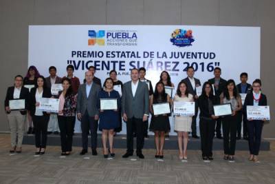 RMV entrega Premios Estatales del Deporte y Juventud