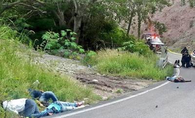 Ejecutan a dos normalistas de Ayotzinapa durante “asalto”