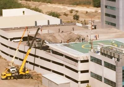 Cae techo en estacionamiento de las Torres JV en Atlixcáyotl