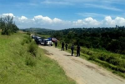 Nuevo enfrentamiento entre policías y “chupaductos” en Tláloc, Puebla