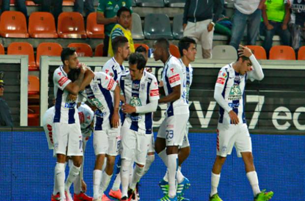 Pachuca sufrió pero ganó 3-2 a Santos Laguna