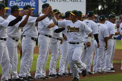 Pericos derrotó 9-8 a Oaxaca en extrainnings