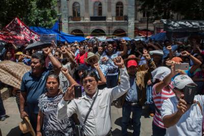 28 mil maestros de Oaxaca podrían ser despedidos de inmediato