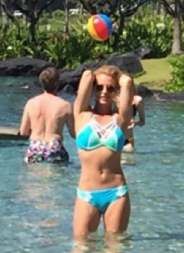 Britney Spears presume bikini en foto sin retoque