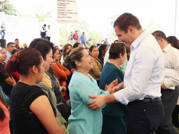 RMV supervisa el Centro de Salud en Xiutetelco