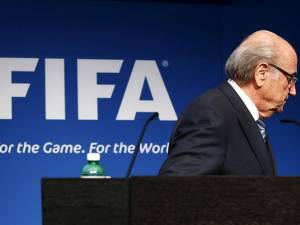 FIFA: Sucesor de Blatter se elegirá hasta el 26 de febrero
