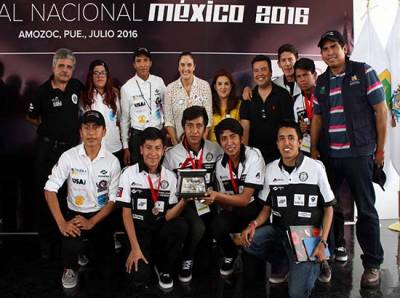 Alumnos del Conalep Puebla obtienen tercer lugar en Desafío F1