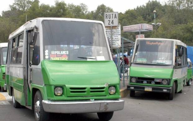 CDMX prohibirá circulación de microbuses en transporte público