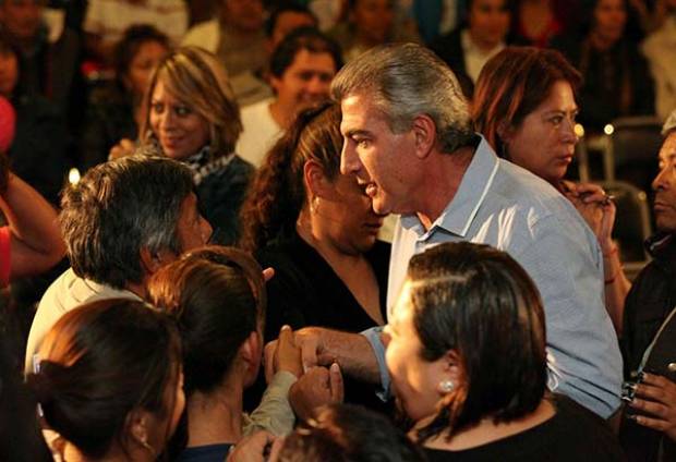 Tony Gali se compromete a escuchar a los ciudadanos