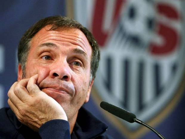 Bruce Arena regresa al banquillo de US Soccer