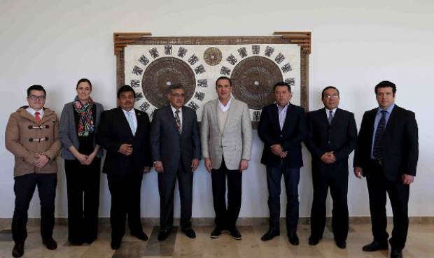 CEN del SNTE presenta a sus delegados en Puebla ante RMV