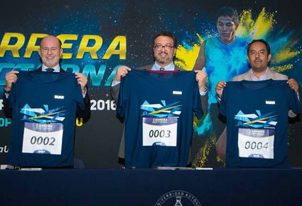 BUAP presenta Carrera Nocturna Universitaria 2016