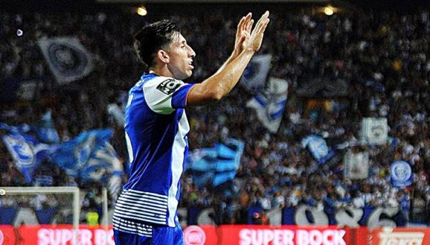 VIDEO: Héctor Herrera anotó en empate entre Porto y Río Ave