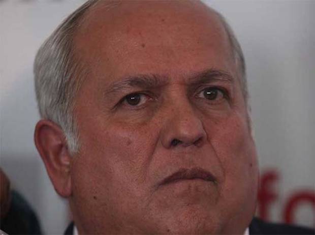 Dan de alta al ex gobernador de Colima