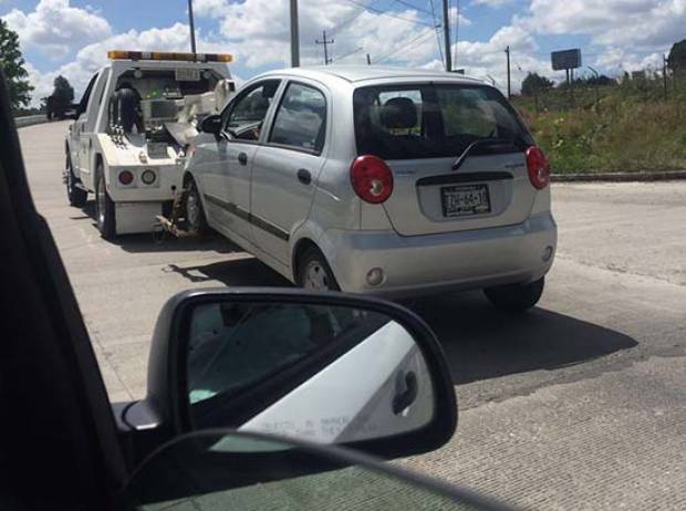 Al corralón, seis unidades que ofrecían servicio de taxi colectivo sin permisos