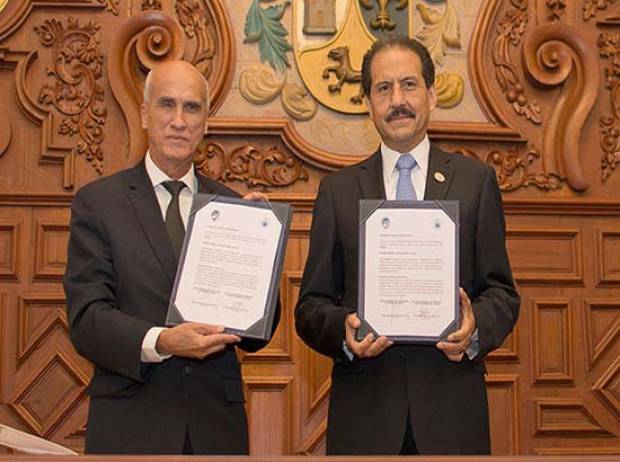 BUAP y Universidad de Camagüey refrendan 25 años de cooperación