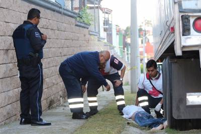 FOTOS: Hallan sin vida a veinteañero en la colonia Vicente Ferrer