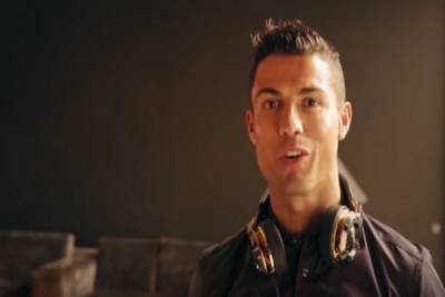 VIDEO: Cristiano Ronaldo al ritmo de Jingle Bells