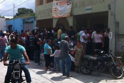 Salvan a presuntos ladrones de ser linchados en Izúcar de Matamoros