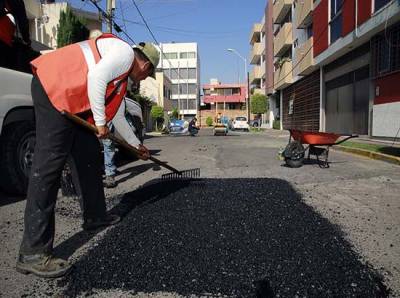 Bachetón: en 10 días reparan 8 mil 908 baches