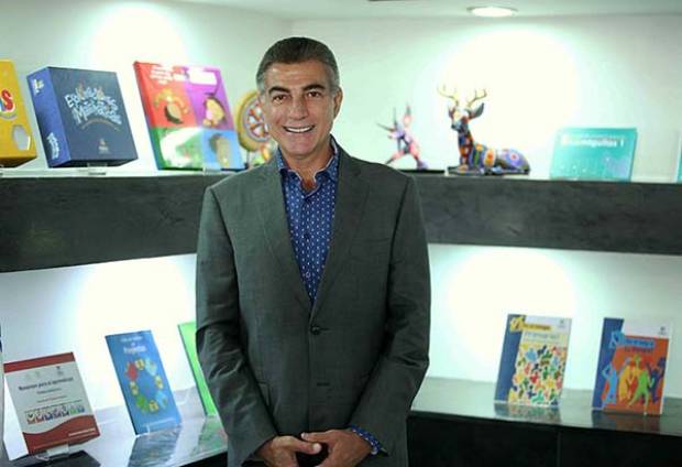 Regresarán las clases de civismo a las escuelas de Puebla: Tony Gali