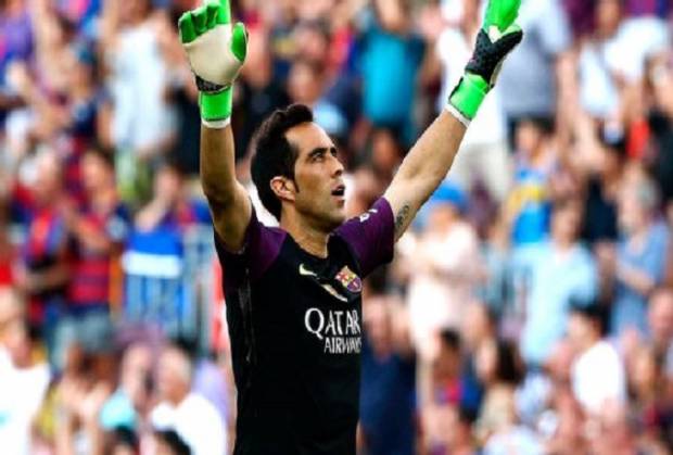 Claudio Bravo se despidió del Barcelona, jugará en el City de Guardiola