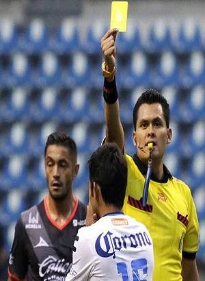 Club Puebla presentó inconformidad por arbitraje en partido ante Morelia