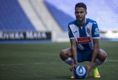 Diego Reyes fue presentado con el Espanyol