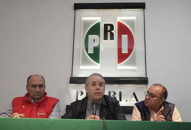 Nadie está autorizado para destapes de candidato en Puebla: Pérez Cerda