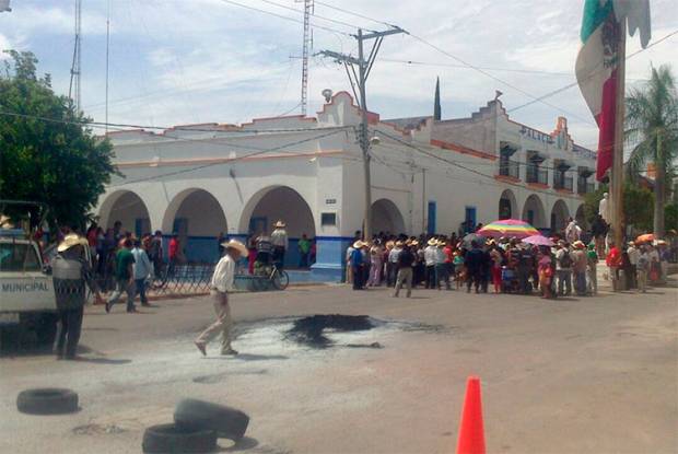 Toman presidencia de Chiautla de Tapia por abusos de autoridad