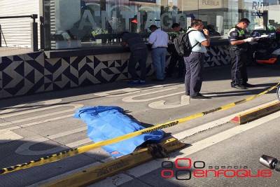 Muere mujer atropellada por unidad de RUTA en la Avenida 11 Sur