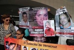 Formal prisión para policías de Veracruz por desaparición de jóvenes