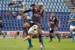 Club Puebla quiere liguilla, venció 2-1 al Cruz Azul