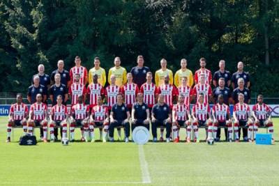 Andrés Guardado y Héctor Moreno, en la foto oficial del PSV