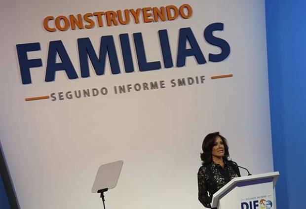 Seguiré trabajando para construir familias sanas y felices: Dinorah López de Gali