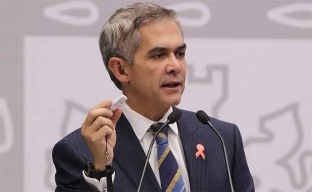 Controversia por silbato antiacoso promovió iniciativa: Mancera