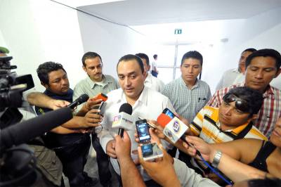 “No soy un delincuente”, se exculpa gobernador de Quintana Roo