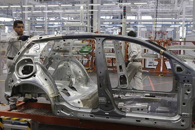 VW de México reduce 30% sus exportaciones: AMIA