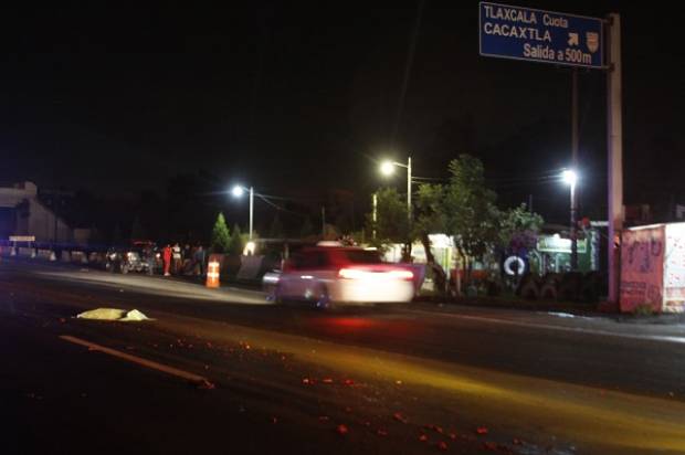 Ciclista murió arrollado al intentar cruzar la autopista México-Puebla