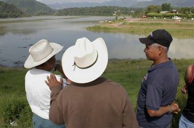 Señalan fisuras en la presa de Tenango, Puebla tras el paso de Earl