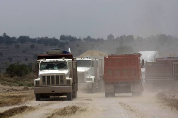 Disputa por obra entre transportistas deja tres muertos en Quecholac