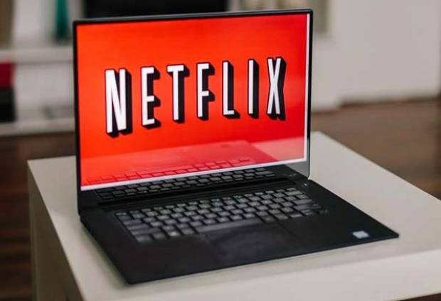 Ya puedes descargar películas y series de Netflix con Windows 10
